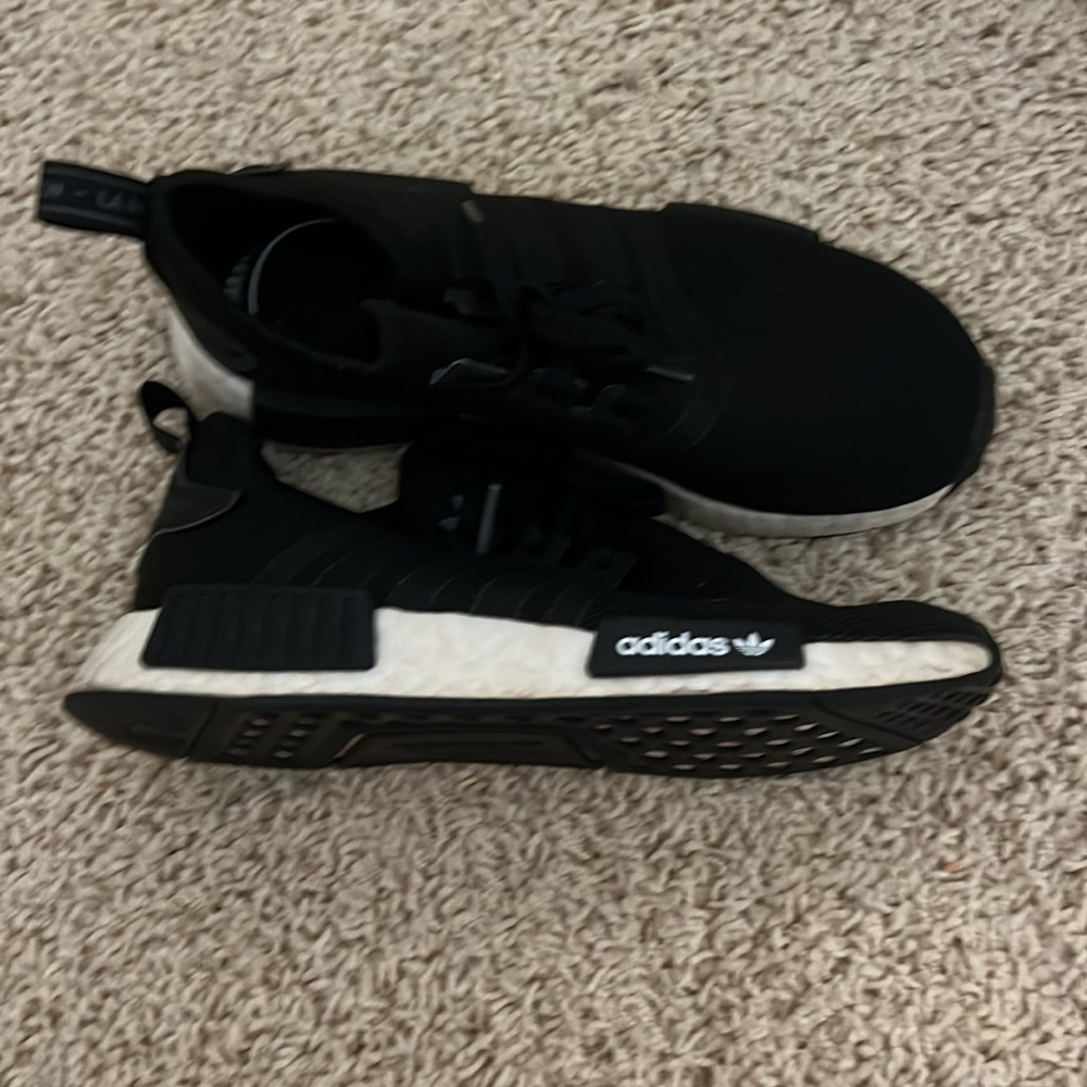 adidas tennis shoes us size 3 - Picture 3 of 5